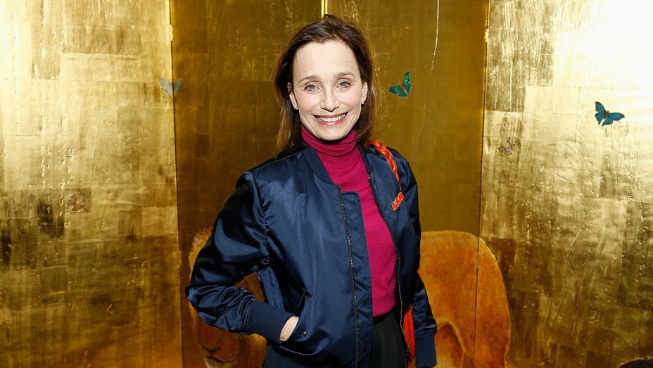 kristin scott thomas tham gia bo phim chuyen the tu truyen kinh di rebecca