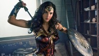Trước “Wonder Woman” không phim nào về nữ anh hùng đoạt doanh thu tốt