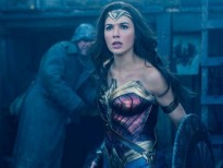 “Wonder Woman” do nữ giới đạo diễn chinh phục phòng vé