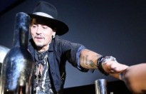 Johnny Depp ngụ ý muốn “ám sát Trump”?
