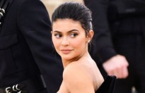 Kylie Jenner kiếm được nhiều tiền nhất trên Instagram
