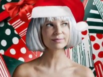 Ca sĩ Sia chống lại kẻ bán ảnh khỏa thân của mình bằng cách khác thường
