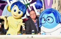 John Lasseter sáng lập công ty sản xuất phim hoạt hình Pixar tạm vắng vì bị nữ nhân viên tố