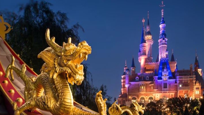 30,000 người bị kẹt trong Disneyland Thượng Hải vì một ca dương tính nCoV