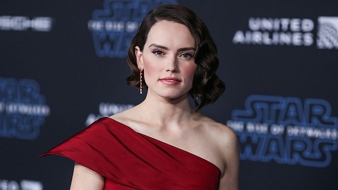 ‘Nữ thần’ Daisy Ridley bận rộn với ‘Sometimes I Think About Dying’