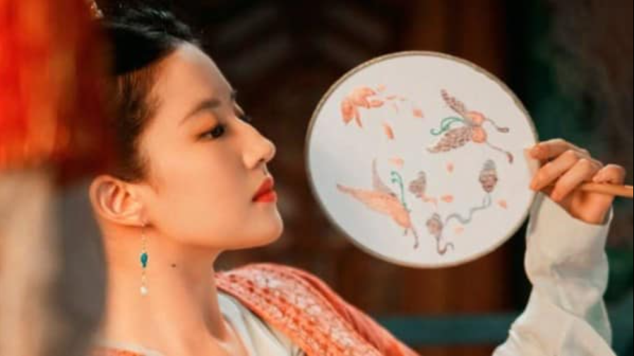 Lưu Diệc Phi tiếp tục gây sốt với tạo hình vũ nữ đầy diễm lệ trong 'Mộng Hoa Lục'