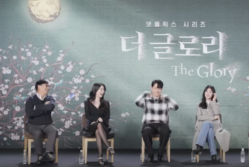 Song Joong Ki và Song Hye Kyo trong năm 2022: Cùng đóng phim 'báo thù' nhưng hiệu quả khác nhau