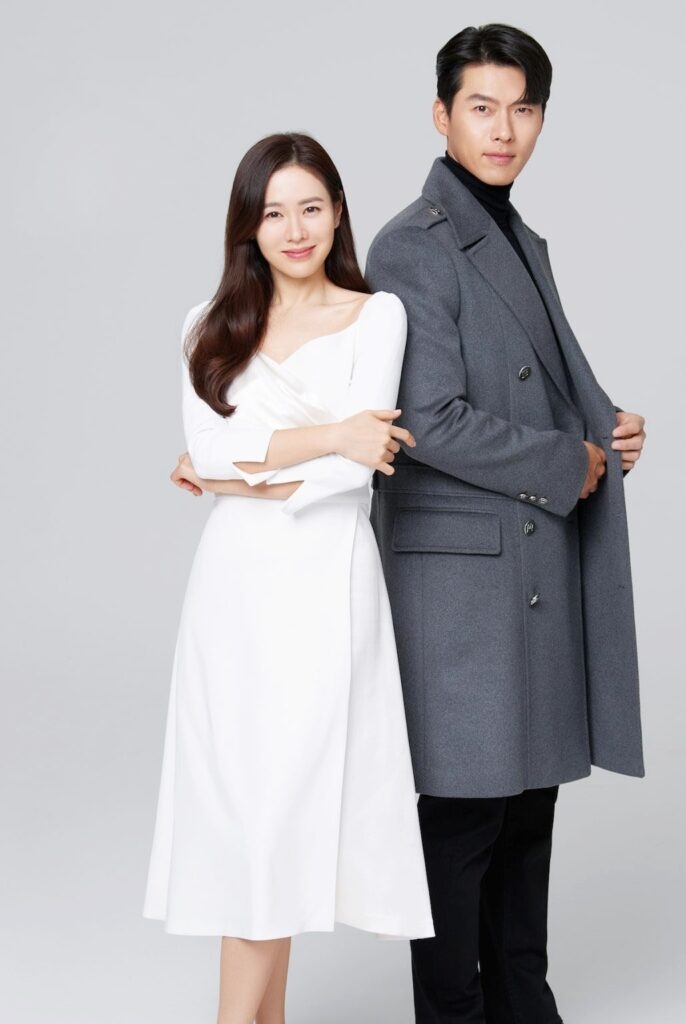 Nguyên nhân Son Ye Jin và Hyun Bin chọn năm 2022 là thời điểm kết hôn: Sự quan tâm của 'đàng trai' dành cho bạn gái