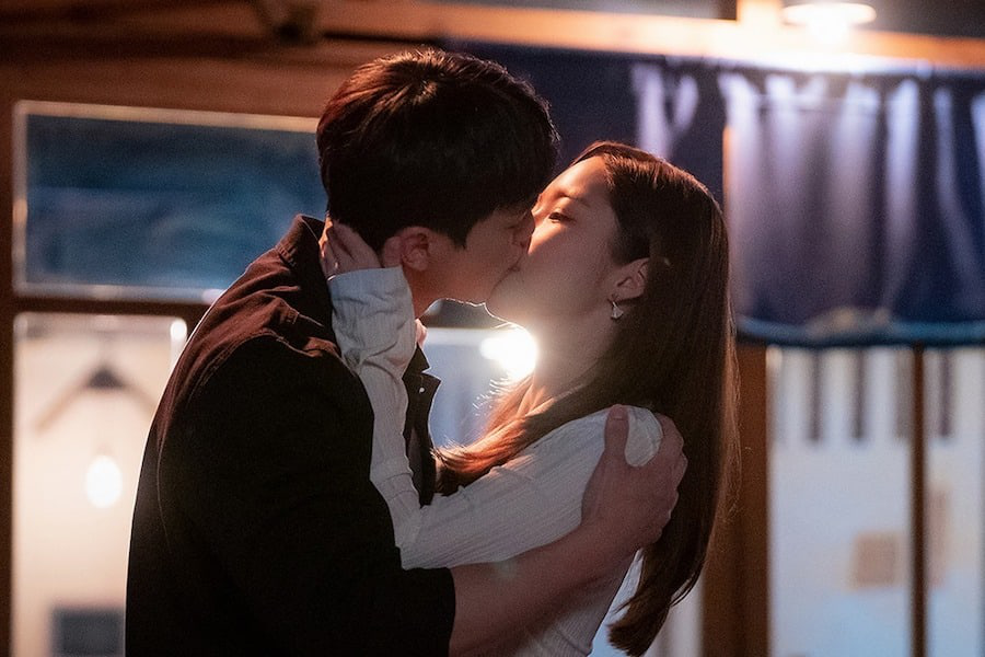 6 cặp đôi ‘hot’ nhất phim Hàn 2022: Park Min Young – Song Kang hay Kim Tae Ri – Nam Joo Hyuk mới là cặp đôi được yêu thích nhất?