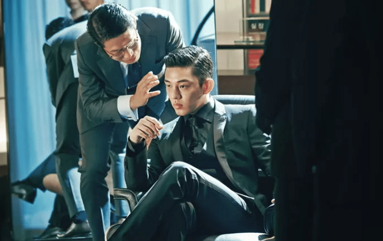 Hành trình sự nghiệp của Yoo Ah In: Vất vả vươn đến đỉnh cao nhưng lại dính scandal nghiêm trọng