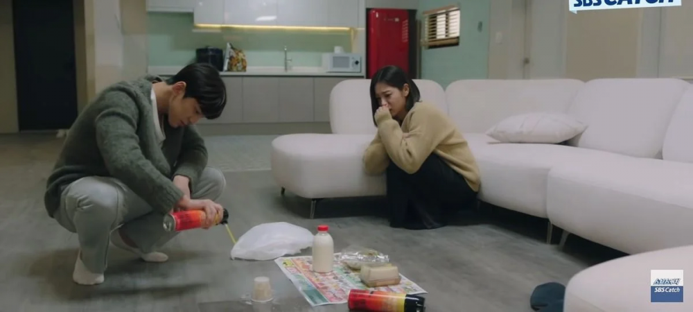 Netizen ‘phát cuồng’ với cặp đôi phụ thích 'đốt cháy giai đoạn' của ‘Hẹn hò chốn công sở'