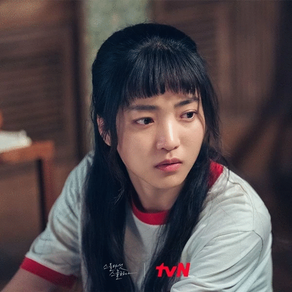 Đặt lên bàn cân Kim Tae Ri và Kim Sejeong: Hai ‘nữ hoàng rom-com’ thế hệ mới của màn ảnh Hàn