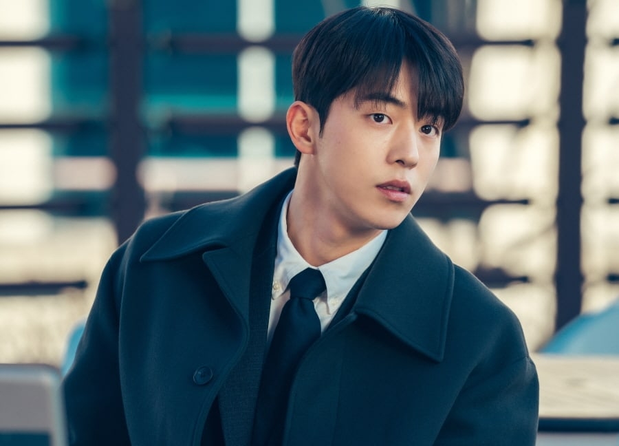 Nam Joo Hyuk ‘ghen lồng ghen lộn’ với Kim Tae Ri trong tập mới của ‘Twenty Five, Twenty One’