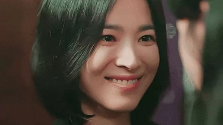 Thói quen ăn uống kì lạ của Song Hye Kyo trong 'The Glory' khiến khán giả ngạc nhiên