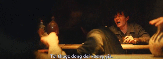 ‘Pachinko’ tập 6: Nữ chính vừa sinh con trai, Lee Min Ho ngay lập đòi bỏ vợ