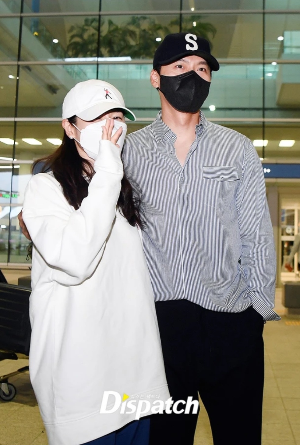 Netizen nghi vấn Son Ye Jin mang thai con đầu lòng sau tuần trăng mật ngọt ngào
