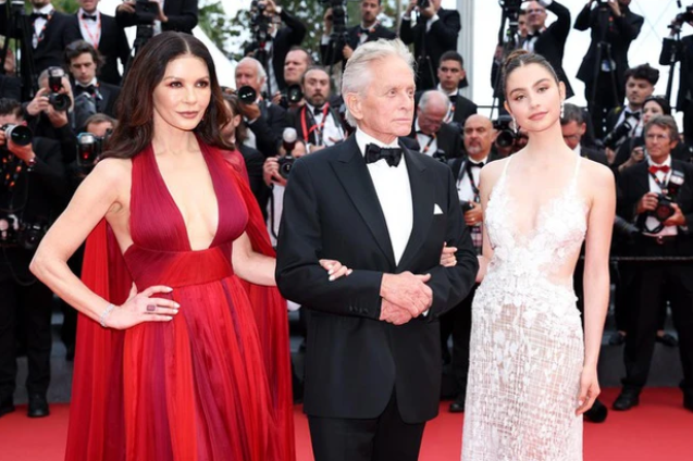 Dàn sao trên thảm đỏ Cannes 2023: Người thu hút mọi ánh nhìn, kẻ hóa thảm họa