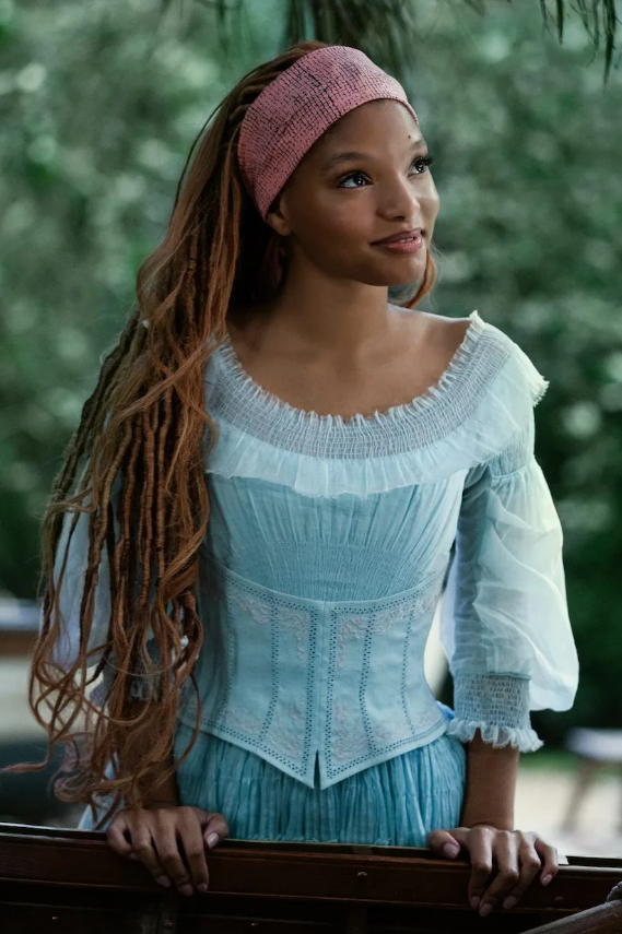 Mái tóc của Halle Bailey trong 'Nàng tiên cá' có giá lên tới 150 nghìn USD