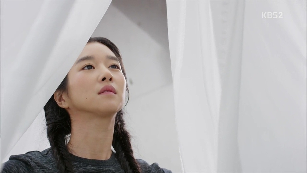 'Điên nữ' Seo Ye Ji: Vai gì cũng ‘cân tất’!