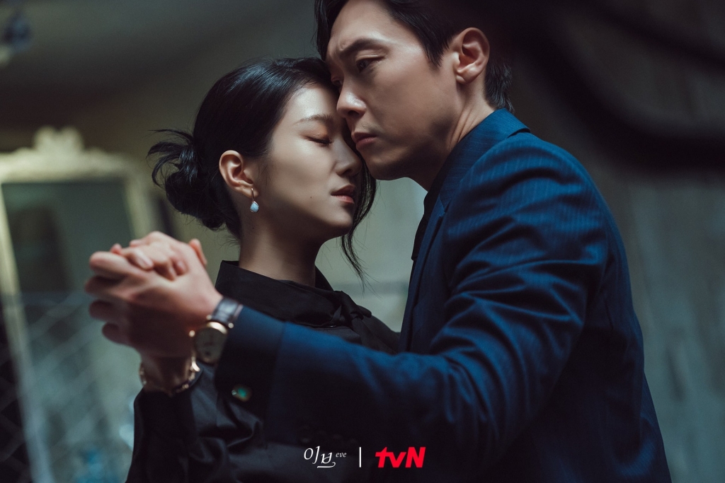 Những lần Seo Ye Ji nói dối trong ‘Eve’: Làm giả thân phận cho kế hoạch báo thù