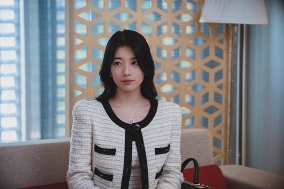 3 phim Hàn chiếu mạng hot nhất mùa hè 2022: ‘Anna’ của Suzy ‘nắm trùm’?
