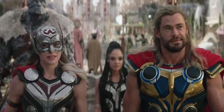 ‘Thor: Love and Thunder’ thu về xấp xỉ 500 triệu USD sau 2 tuần ra rạp