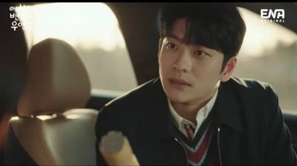 'Extraordinary Attorney Woo’ thành công rực rỡ nhờ bỏ đi loạt chi tiết 'cũ rích' trong phim Hàn