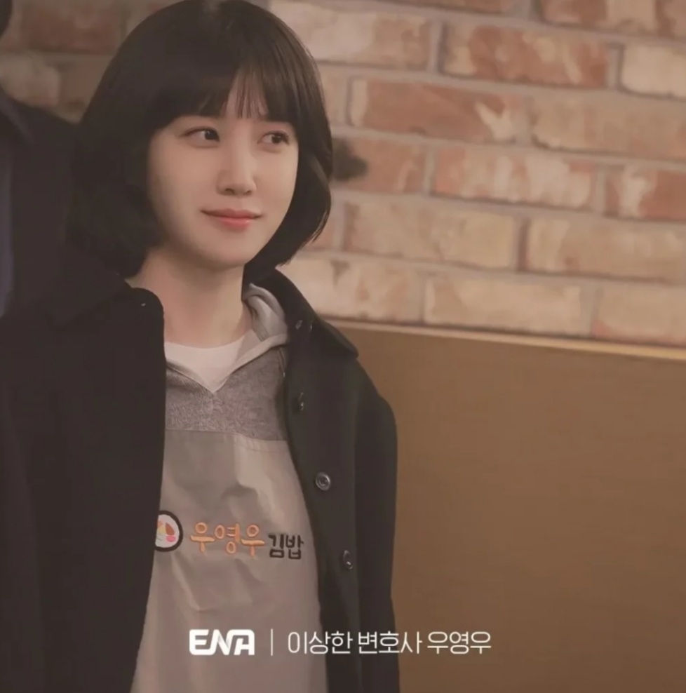 Đạo diễn ‘Extraordinary Attorney Woo’ hé lộ lý do kiên quyết chọn Park Eun Bin làm nữ chính