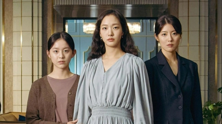 Việt Nam yêu cầu Netflix gỡ bỏ ‘Little Women’ của Kim Go Eun