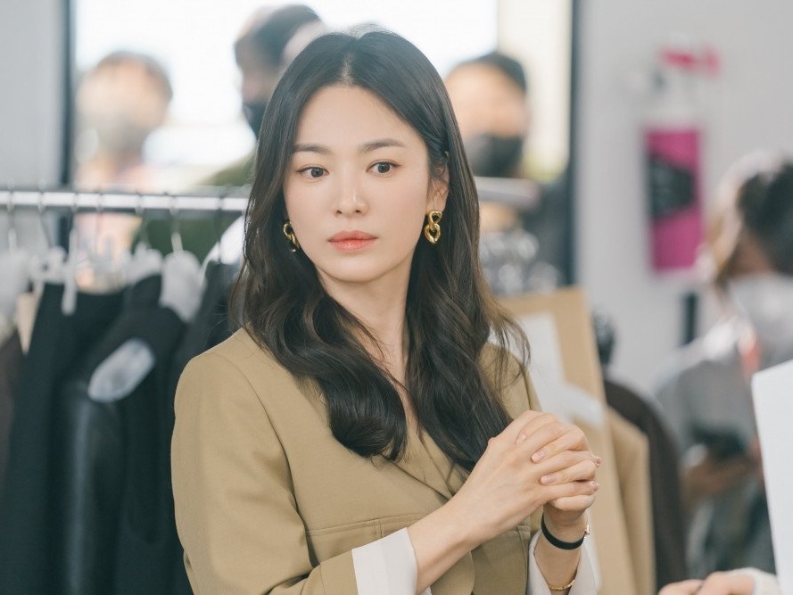 Song Hye Kyo hé lộ bí quyết giữ da đẹp ở tuổi 40