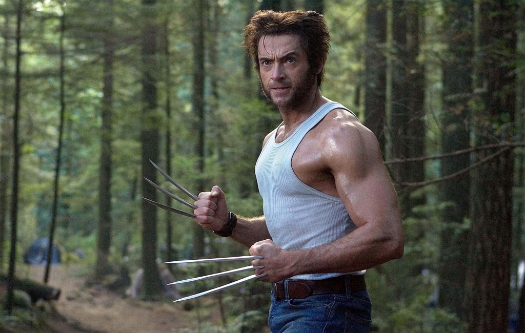 Tài tử Hugh Jackman thông báo mắc Covid-19