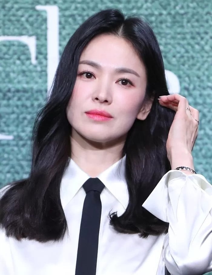 Song Hye Kyo không thể níu giữ tuổi thanh xuân, hiện rõ nếp lão hóa trên khuôn mặt?