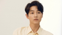 Song Joong Ki hẹn hò với bạn gái ngoại quốc, công khai không sợ dư luận