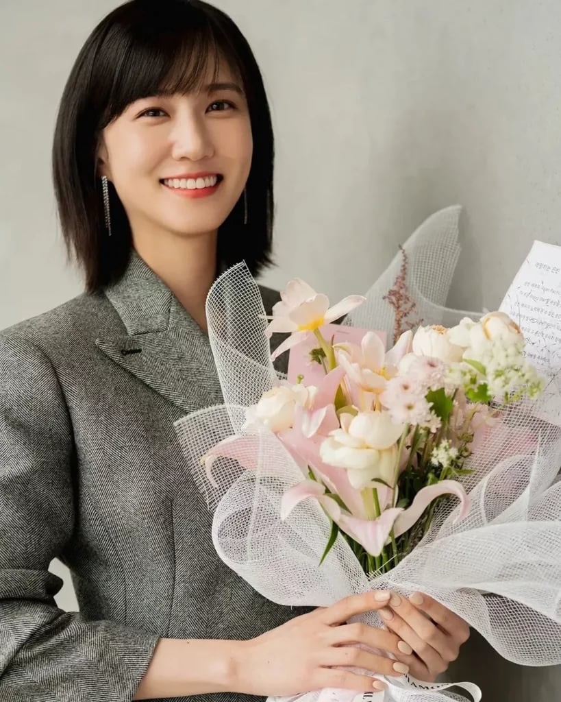 Park Eun Bin vượt qua BTS để được vinh danh ‘Nhân vật của năm 2022’, sánh ngang Chủ tịch Samsung