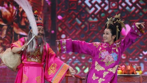 Vân Dung bắt đền "Ông Tơ, Bà Nguyệt" gả nhầm Công Lý trong Gala cười 2017